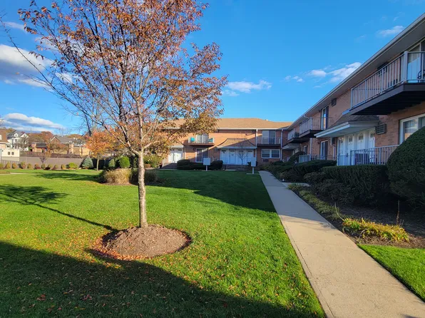 15 Cottage St #19-3A, Midland Park, NJ 07432