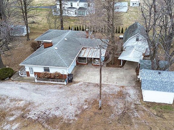 2nd image of 4402 Wanda Rd