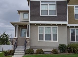 1427 S 1890 W, Woods Cross, UT 84087