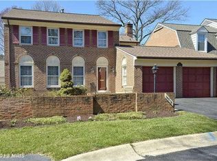 10316 Democracy Ln, Potomac, MD 20854