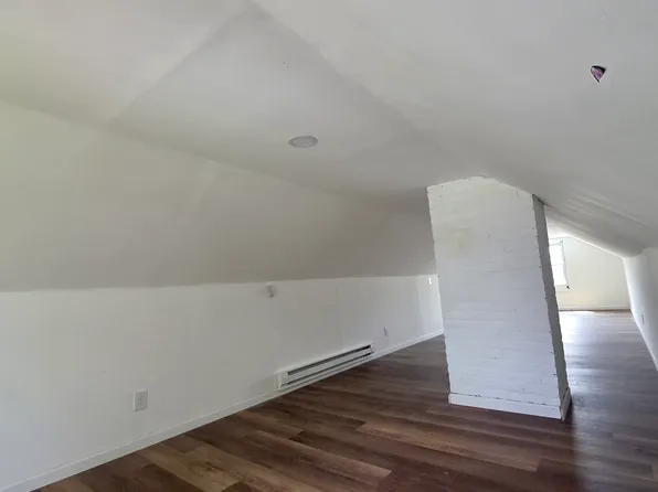 3621 E 154th St #2, Cleveland, OH 44120