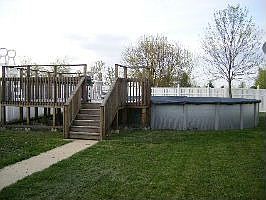 4th image of 915 W Maple St