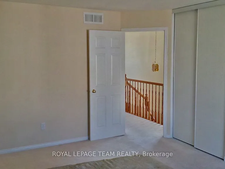 2211 Esprit Dr — Photo 11