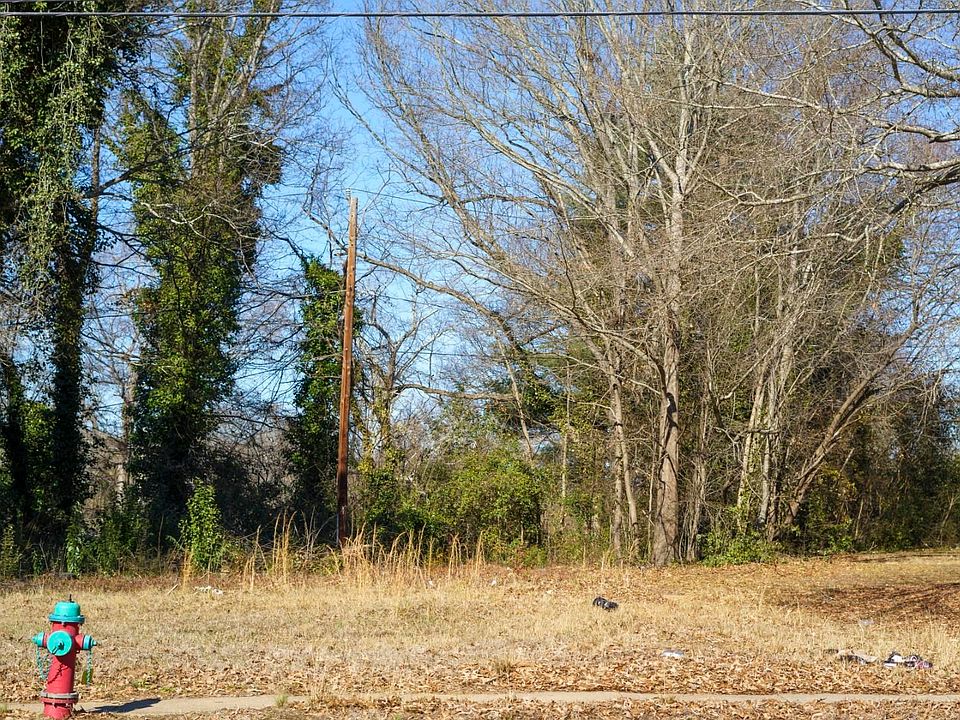 1st image of 718 Crescent Ave