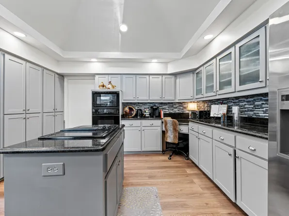 6002 Blue Bay Dr, Dallas, TX 75248