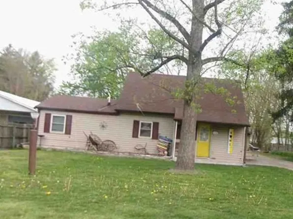 1316 R Ave, New Castle, IN 47362