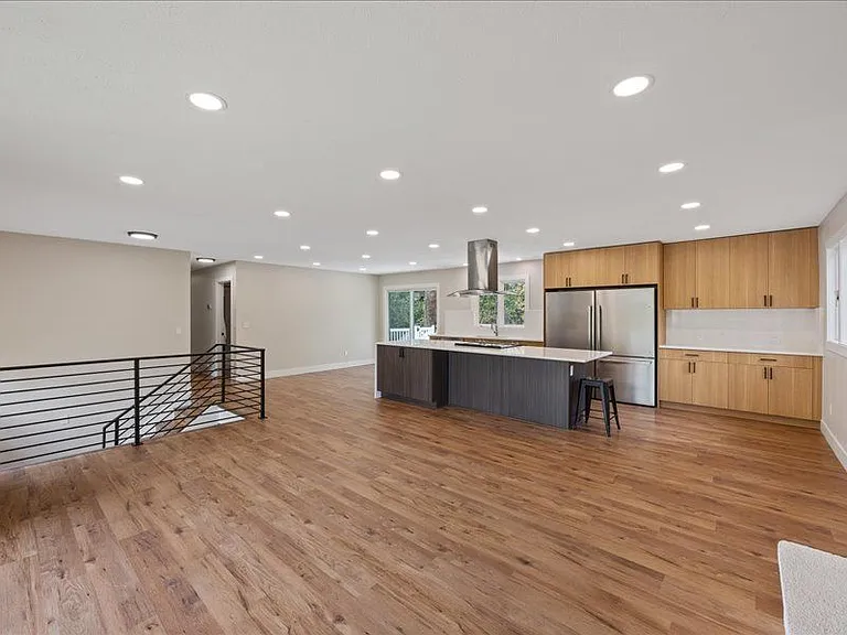 3404 S Altamont St — Photo 8