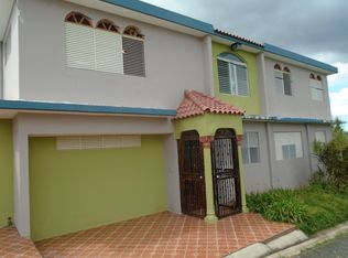 4 Perpetuo Socorro St, Mayaguez, PR 00682