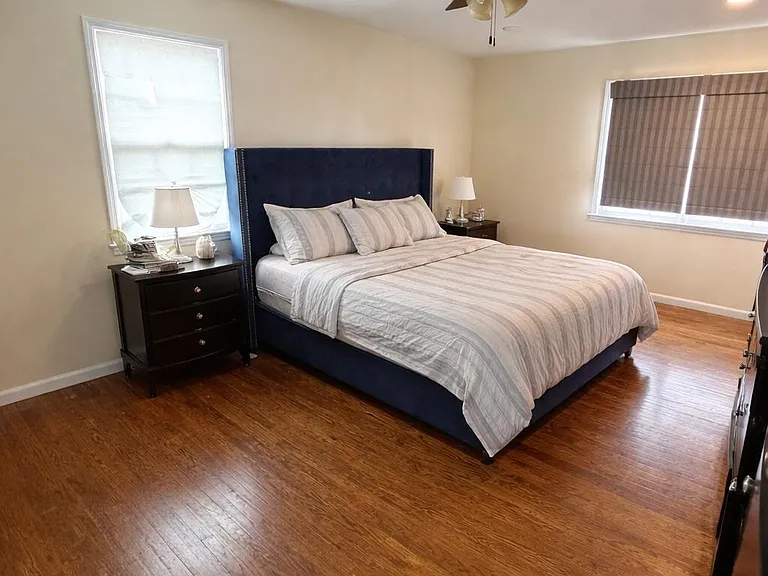 41 Dwight Dr — Photo 7