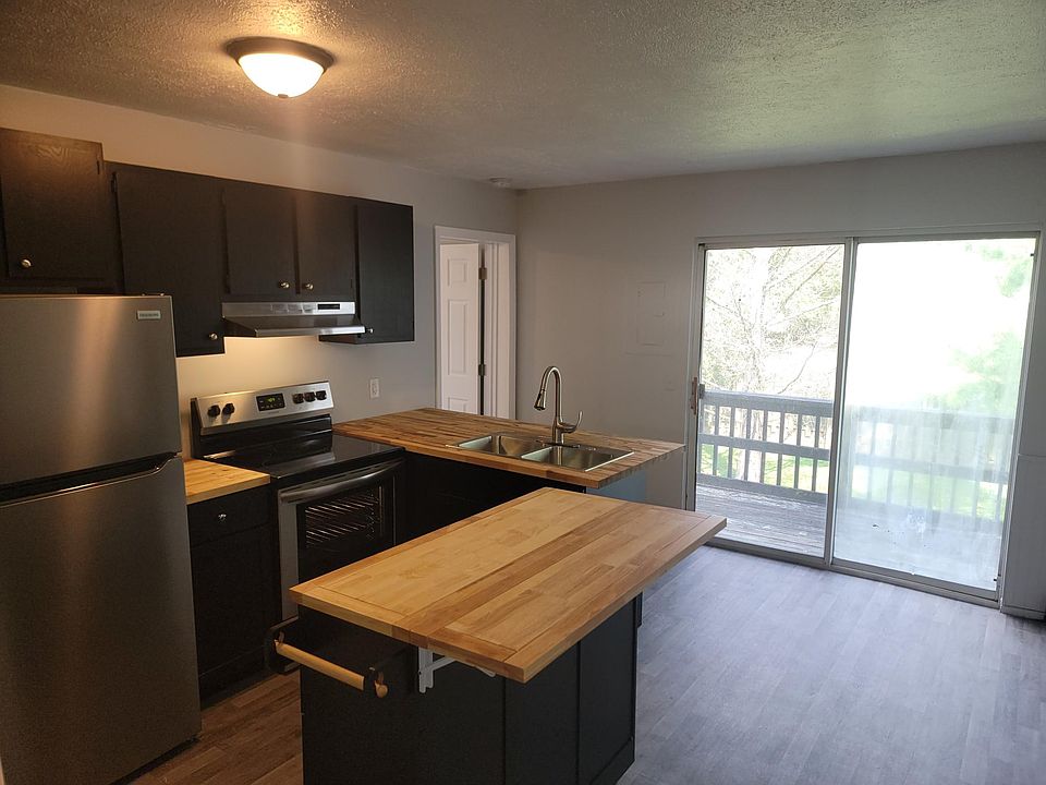 2nd image of 1200 N Main St #309