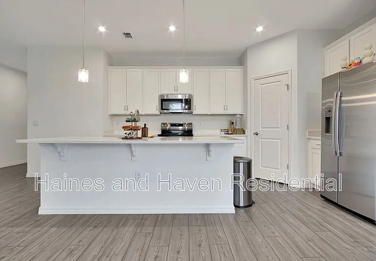4136 Lavender Ct — Photo 6