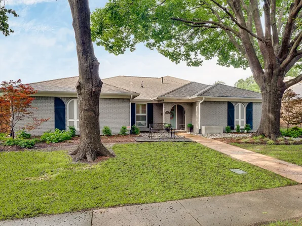 1127 Stratford Dr, Richardson, TX 75080