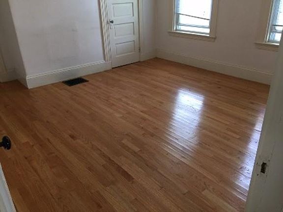 5th image of 192 Fayette St #1