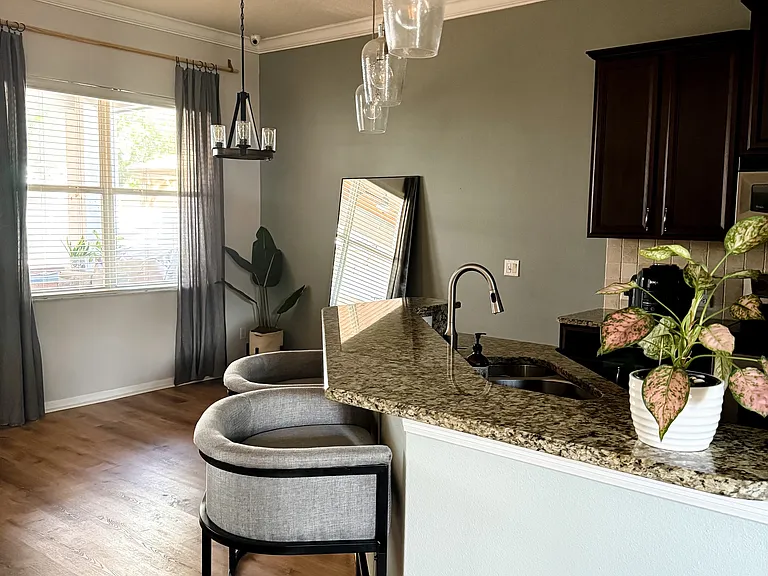 13339 Zori Ln — Photo 11