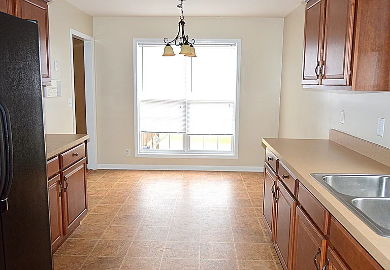 3769 Nadia Ct — Photo 5
