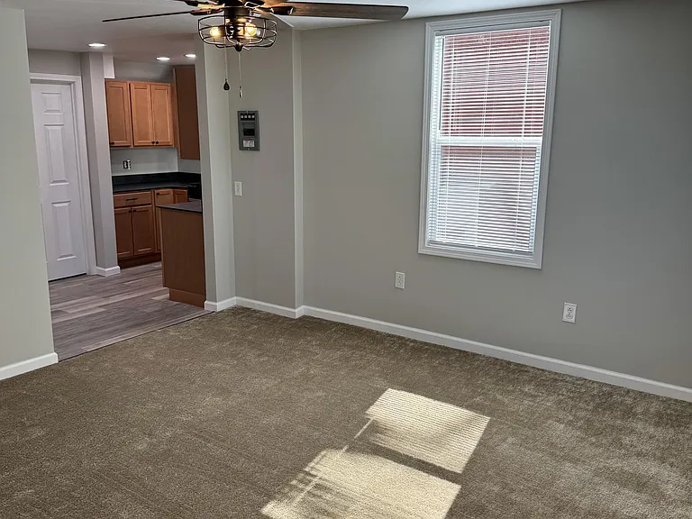 130 W Main St — Photo 1