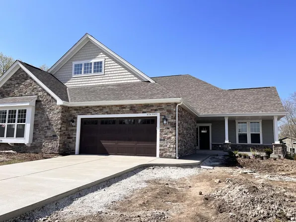 W174S7677 Park CIRCLE #12, Muskego, WI 53150
