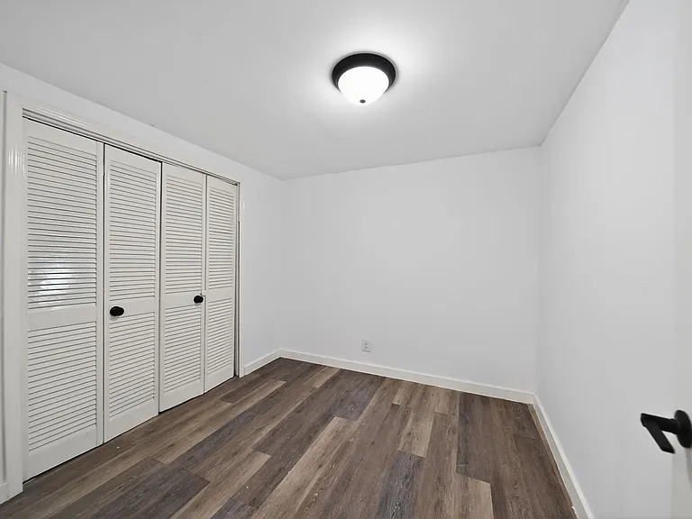 4205 Carroll Ave — Photo 17