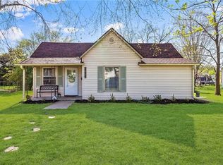 822 S Olive St, Ottawa, KS 66067