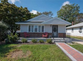 322 Kennedy Ave, Hempstead, NY 11550