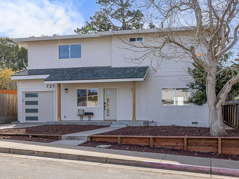 721 Oak St — Photo 23