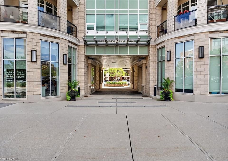1st image of 216 Oak Park Blvd #214