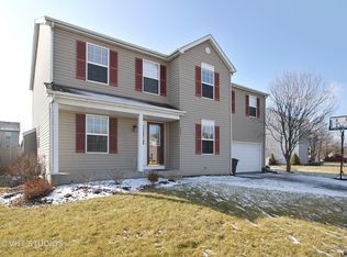 2401 Ridgefield Dr, Belvidere, IL 61008