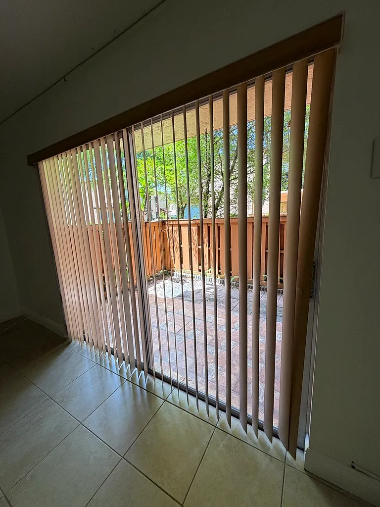 1 bed, 672 sqft, $1,900 — Photo 4