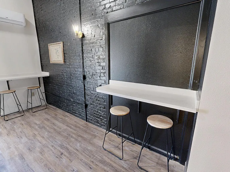 542 Benson Avenue Sw Ensuite #116 — Photo 7