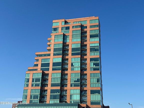 5th image of 222 Witherspoon St #401-403