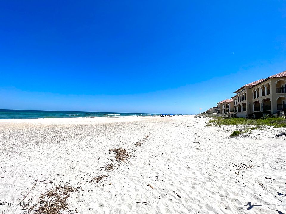 1st image of 5 ARBOR CLUB Drive #215