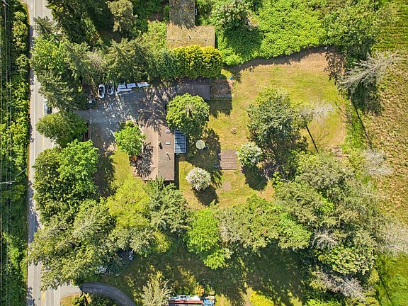 3rd image of 17495 24th Ave
