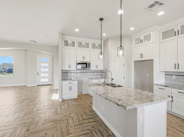 22204 W DALE Lane, Wittmann, AZ 85361