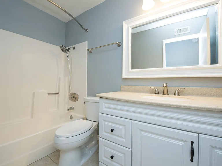 620 Myrtlewood Ct — Photo 8