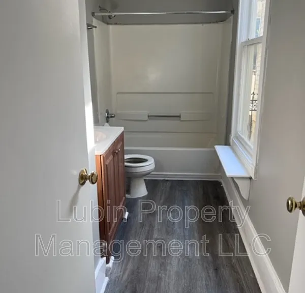 330 Lema Pl — Photo 3