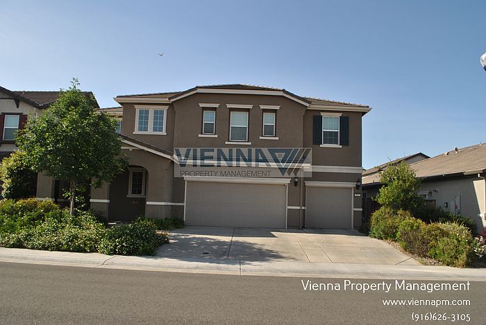 1st image of 3017 Octave Ave