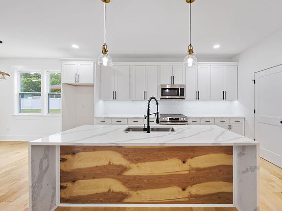 4th image of 515C Goldsmith Rd