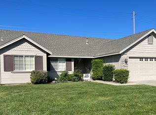 3146 Tarragon Ave, Hanford, CA 93230