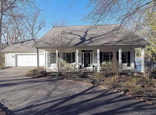 12208 Cedar Circle Dr, Ste Genevieve, MO 63670