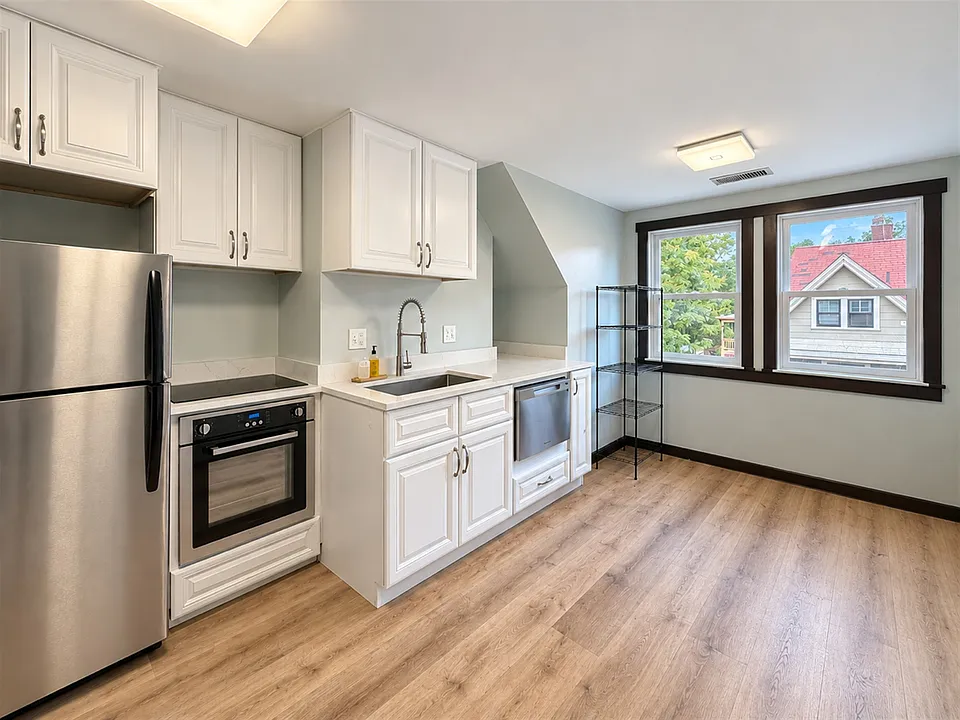80 Garfield St #1