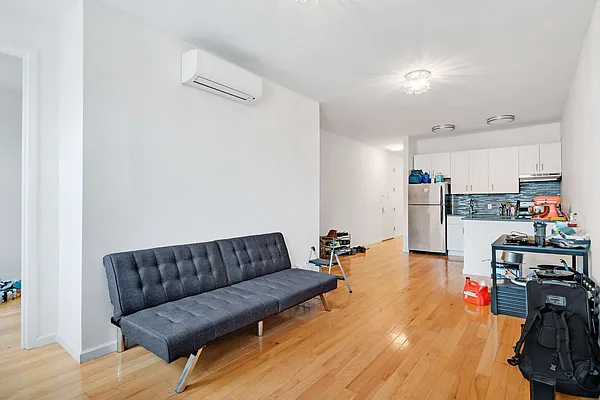 Rented by Signature Properties of Dover LLC | media 8