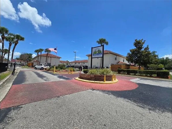 1611 SHADY RIDGE COURT #260, ORLANDO, FL 32807