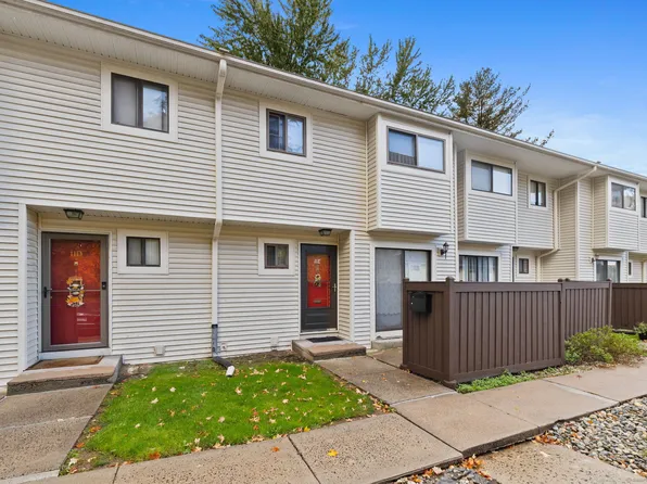 11 Woodland Avenue APT E, Bloomfield, CT 06002