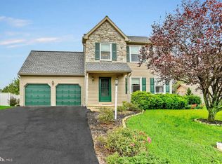 1878 Ashcombe Dr, Dover, PA 17315