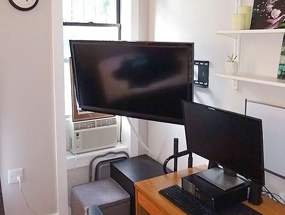 5th image of 189 Menahan St #4S
