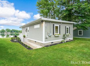 11899 Stauffer Dr NE, Sparta, MI 49345