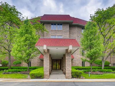 1250 Rudolph Rd APT 5N, Northbrook, IL, 60062