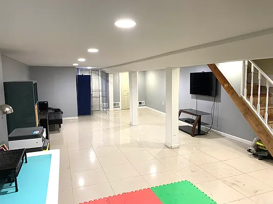 Rented by Brown Harris Stevens | media 29