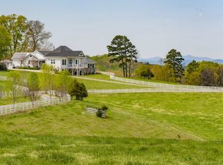 218 Lowfields Ln, Palmyra, VA 22963