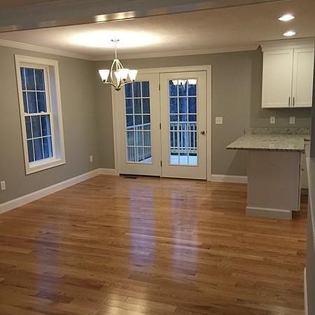 2nd image of 3 Lt Hines Cir